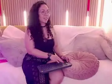 Velvet_curly  live sex cam