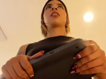 Violetahills_  live sex cam