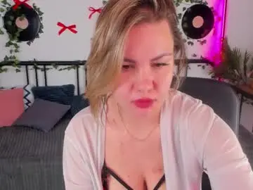 Ariaeven  live sex cam