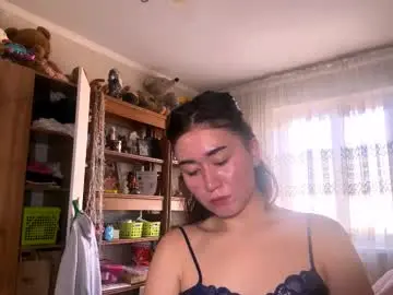 Britanydarling  live sex cam
