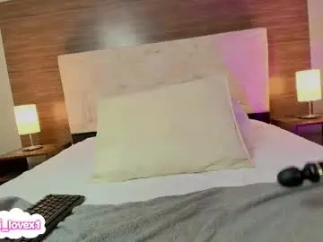 Camilavelour  live sex cam