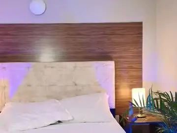 Camilavelour  live sex cam