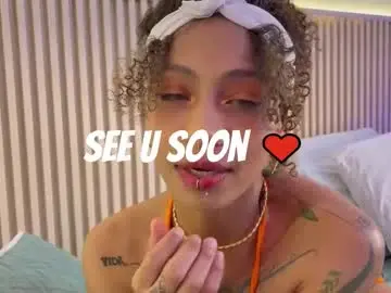 Daiana_curly  live sex cam