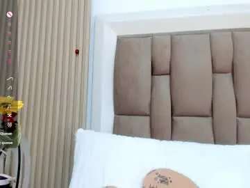 Emily_rivas_  live sex cam