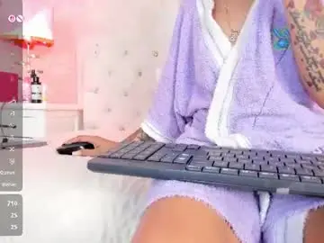Emily_rivas_  live sex cam
