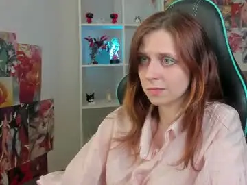 Freyaveys  live sex cam