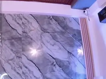 Ginebrass  live sex cam