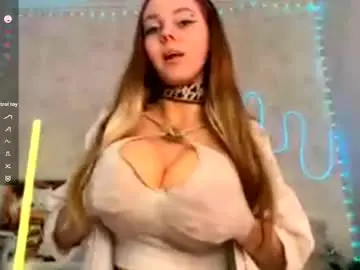 Gladissoter  live sex cam