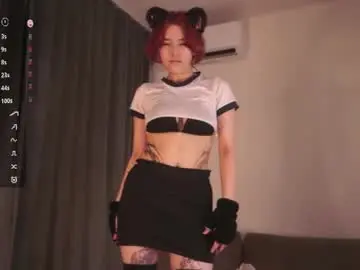 Helgamartin  live sex cam