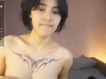 Helgamartin  live sex cam