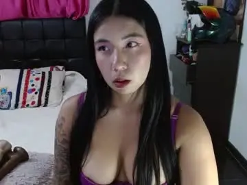 Isa_mey  live sex cam