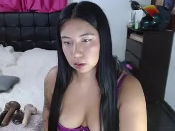 Isa_mey  live sex cam