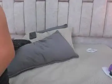 Isadorasuarez  live sex cam