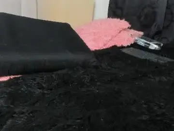 Lanastone86  live sex cam
