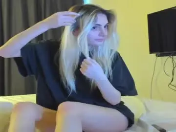 Lesyaliss  live sex cam