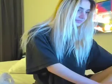 Lesyaliss  live sex cam