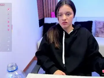 Lia_novak  live sex cam