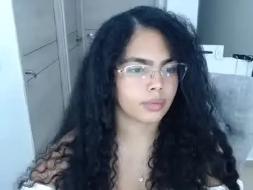 Lunaa777  live sex cam