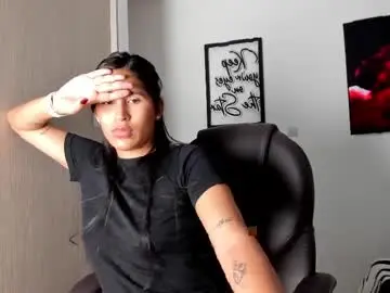 Maragirl  live sex cam