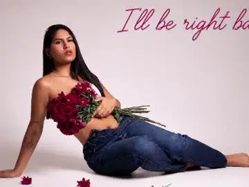 Maragirl  live sex cam