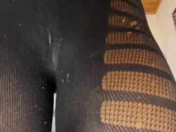 Marianreynolds  live sex cam