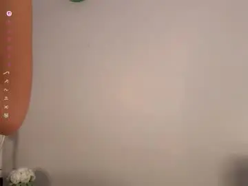 Nicolelevis  live sex cam