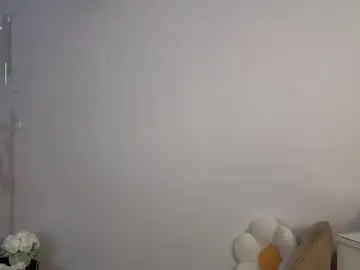 Nicolelevis  live sex cam