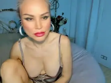 Radmila_star  live sex cam
