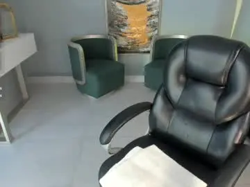Renatareyes  live sex cam