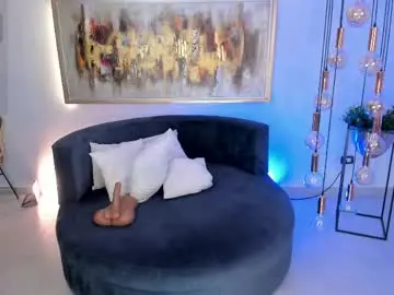 Renatareyes  live sex cam