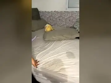 Riosnatasha98  live sex cam