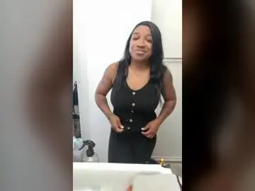 Xokitty97  live sex cam
