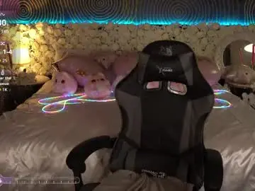 Anacondaon  live sex cam