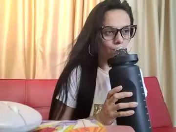 Azura_lion  live sex cam