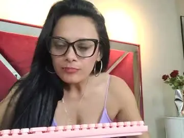 Azura_lion  live sex cam