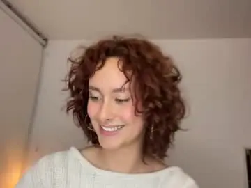 Bella__w  live sex cam