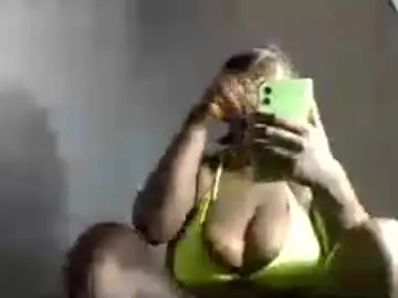 Ebonyvd  live sex cam