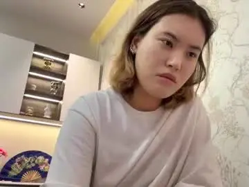 Elenoremurzynski  live sex cam