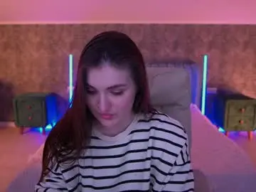 Emmycharm  live sex cam