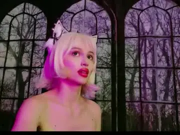 Icefoxshadow  live sex cam