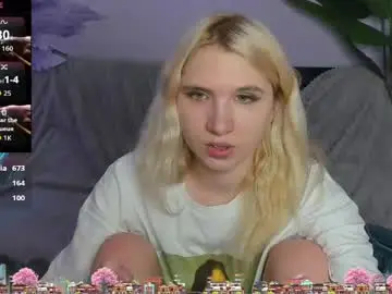 Iron_adele  live sex cam