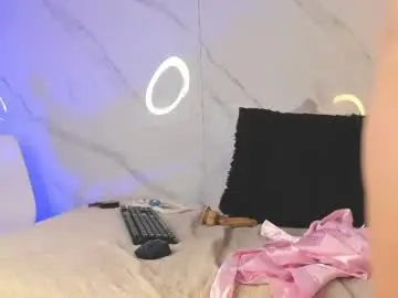 Rashoomqueen  live sex cam
