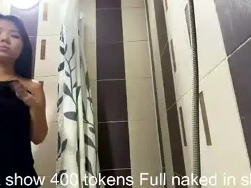 Berniecekogler  live sex cam