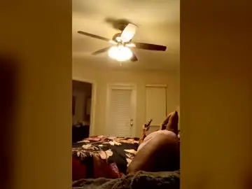 Honesti_pretty  live sex cam