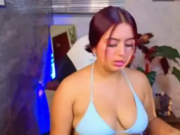 Honeybonee  live sex cam