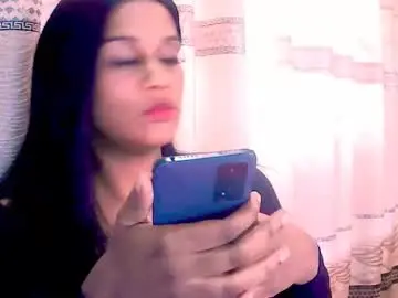 Indiansexyy21  live sex cam