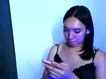 Itsmehotqueen  live sex cam