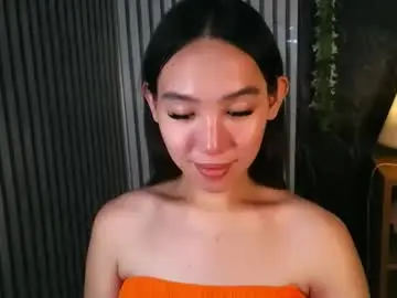 Itsmehotqueen  live sex cam