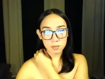 Itsmehotqueen  live sex cam