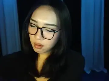 Itsmehotqueen  live sex cam